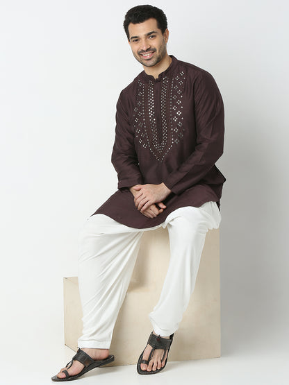 Regular Fit Embellished Kurta