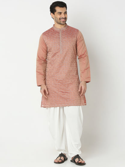 Regular Fit Embroidered Kurta