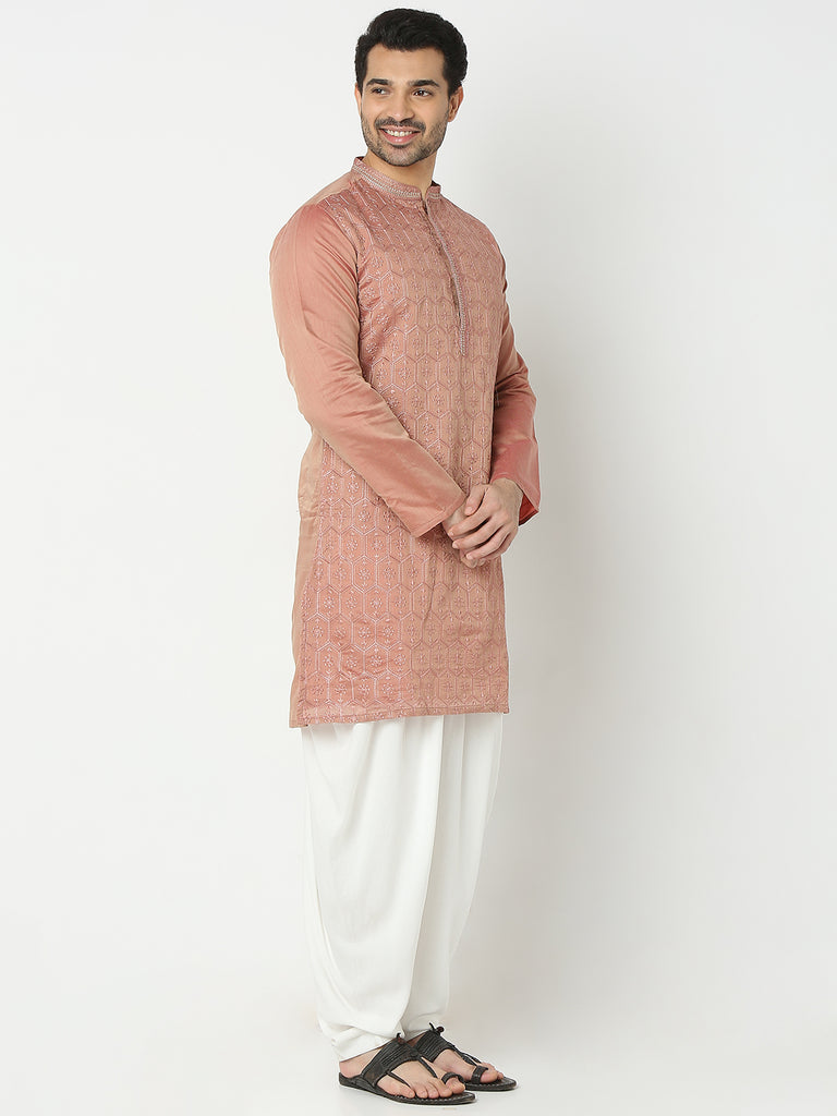 Regular Fit Embroidered Kurta