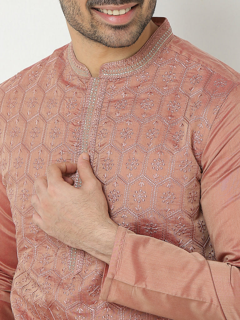 Regular Fit Embroidered Kurta