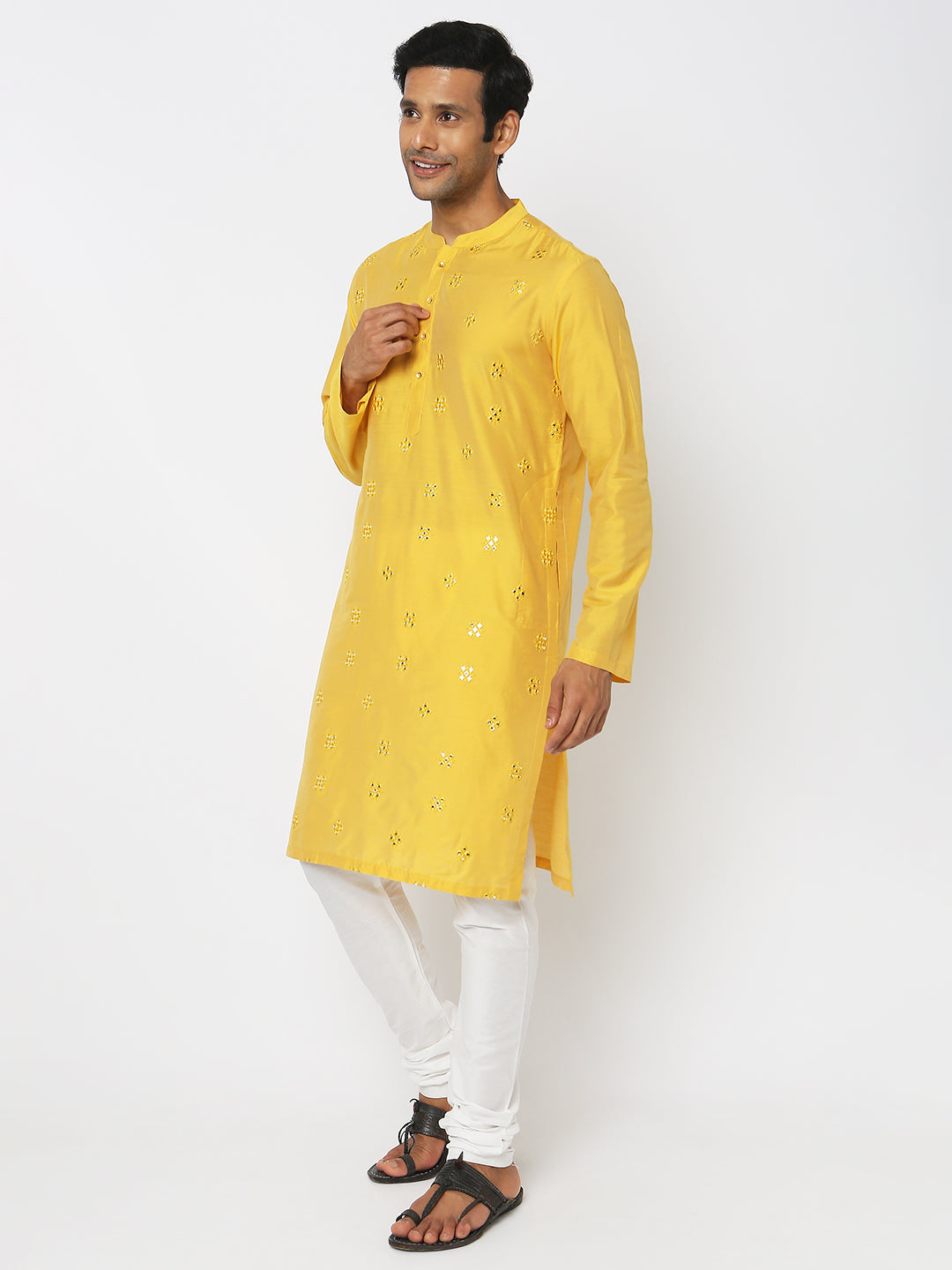 Regular Fit Embellished Kurta