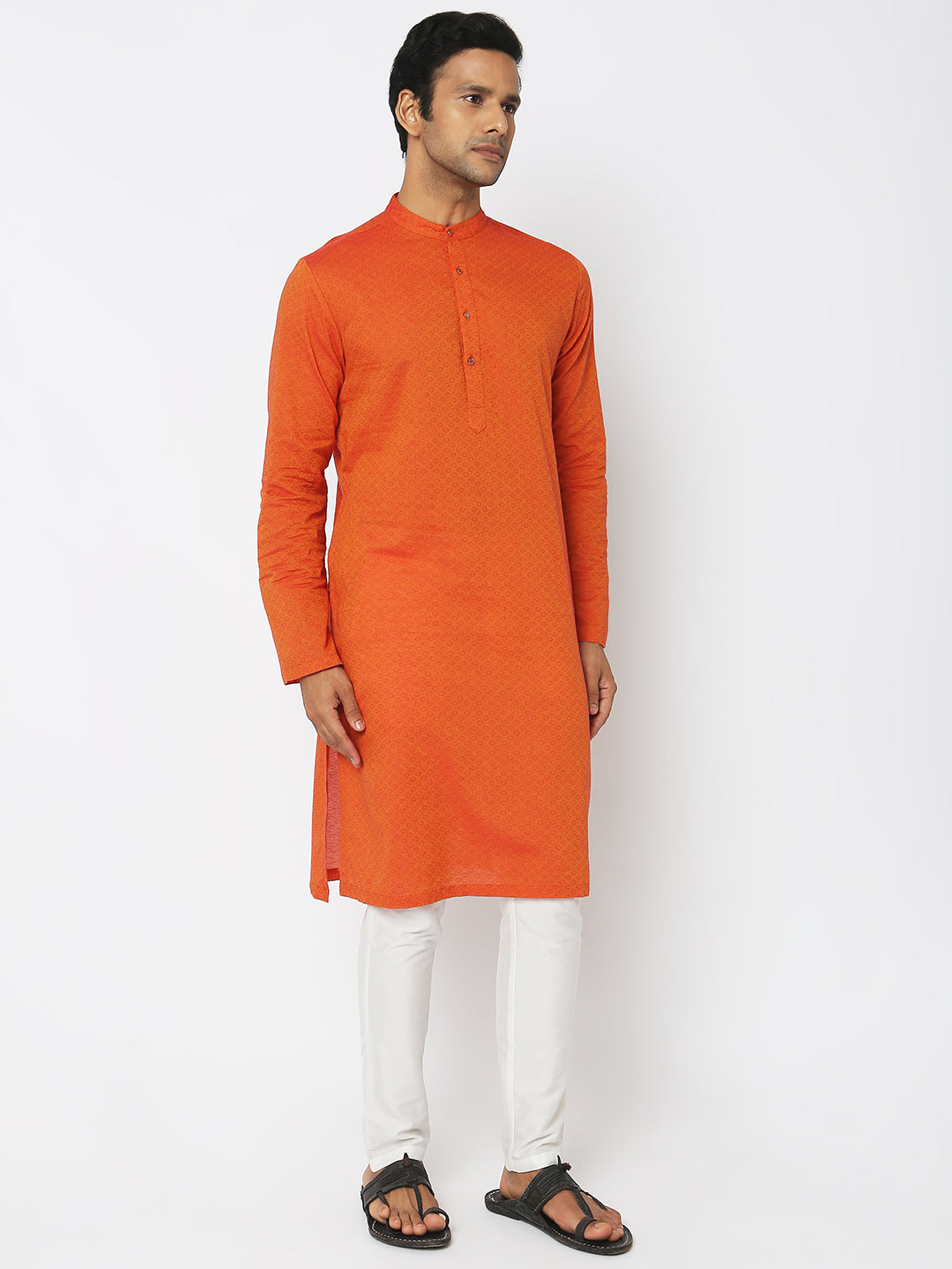 Regular Fit Embroidered Kurta