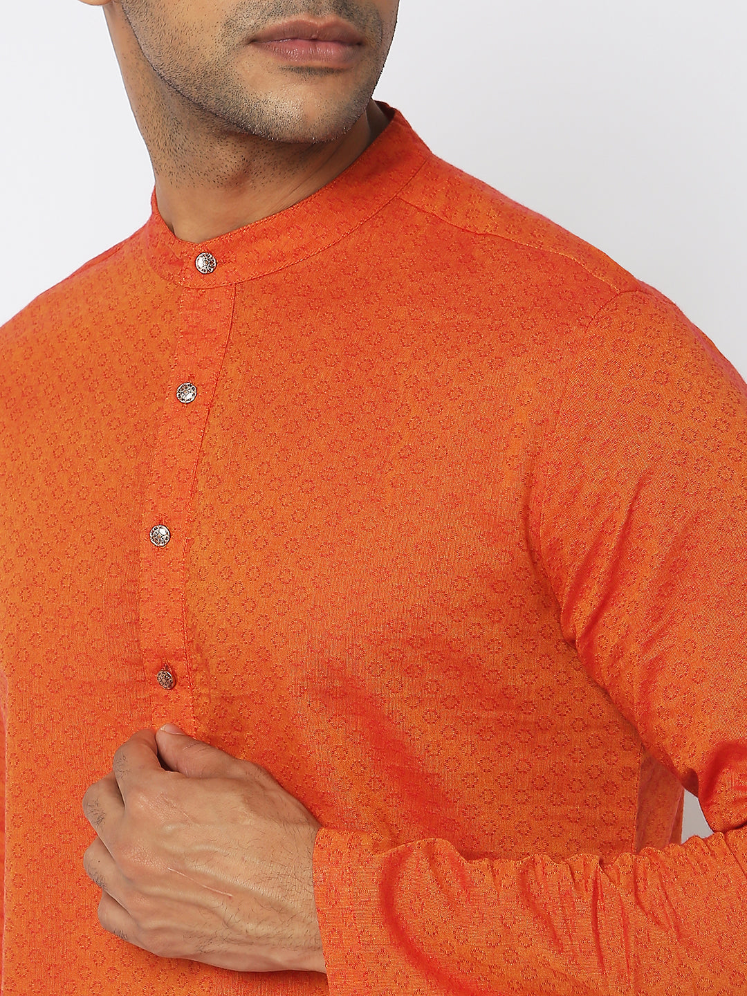 Regular Fit Embroidered Kurta