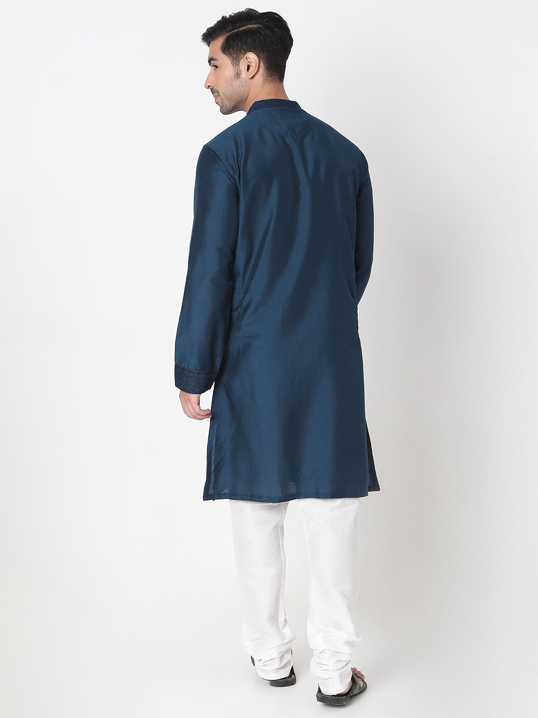 Regular Fit Embellished Kurta