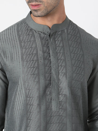 Regular Fit Embellished Kurta
