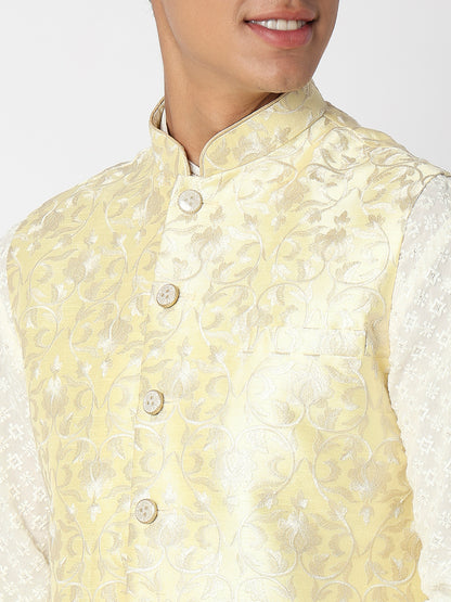 Men's Yellow Polyester Embroidered Jacket