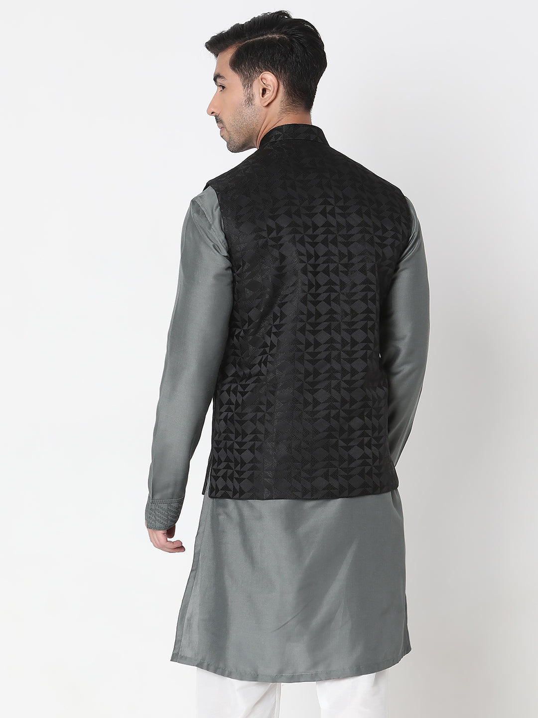 Regular Fit Solid Ethnic Jackets