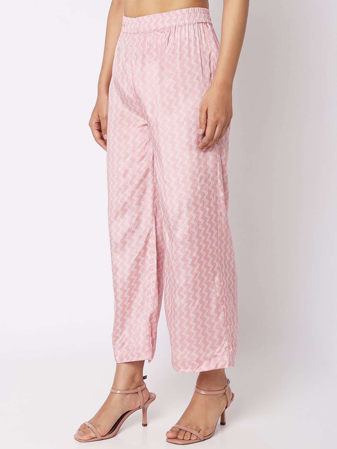 Nylangan Women Wearing Dusty Pink Viscose Printed Palazzo