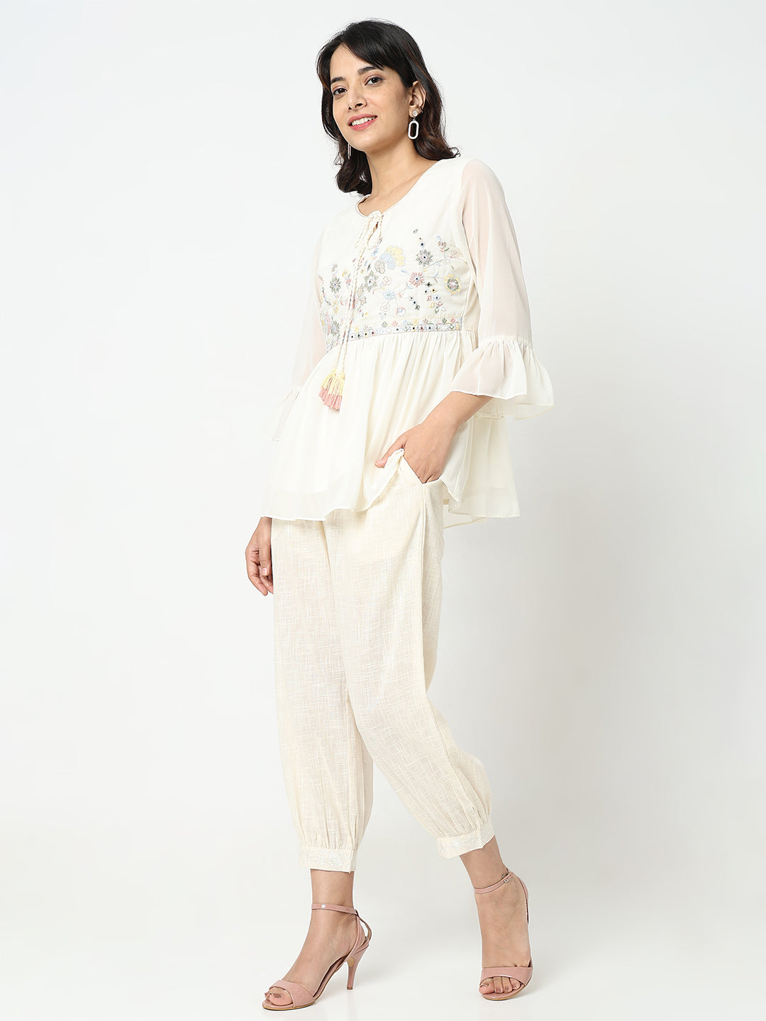 Nylangan Regular Fit Solid Mid Rise Ethnic Pants