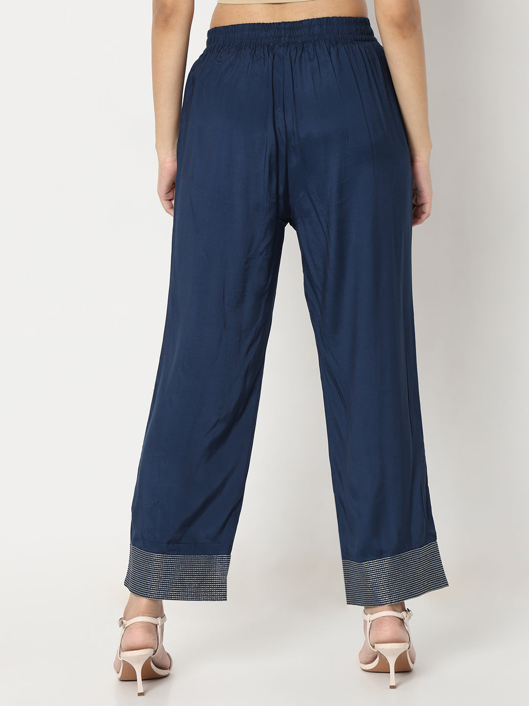 Straight Fit Solid Mid Rise Pants