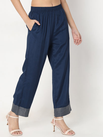 Straight Fit Solid Mid Rise Pants