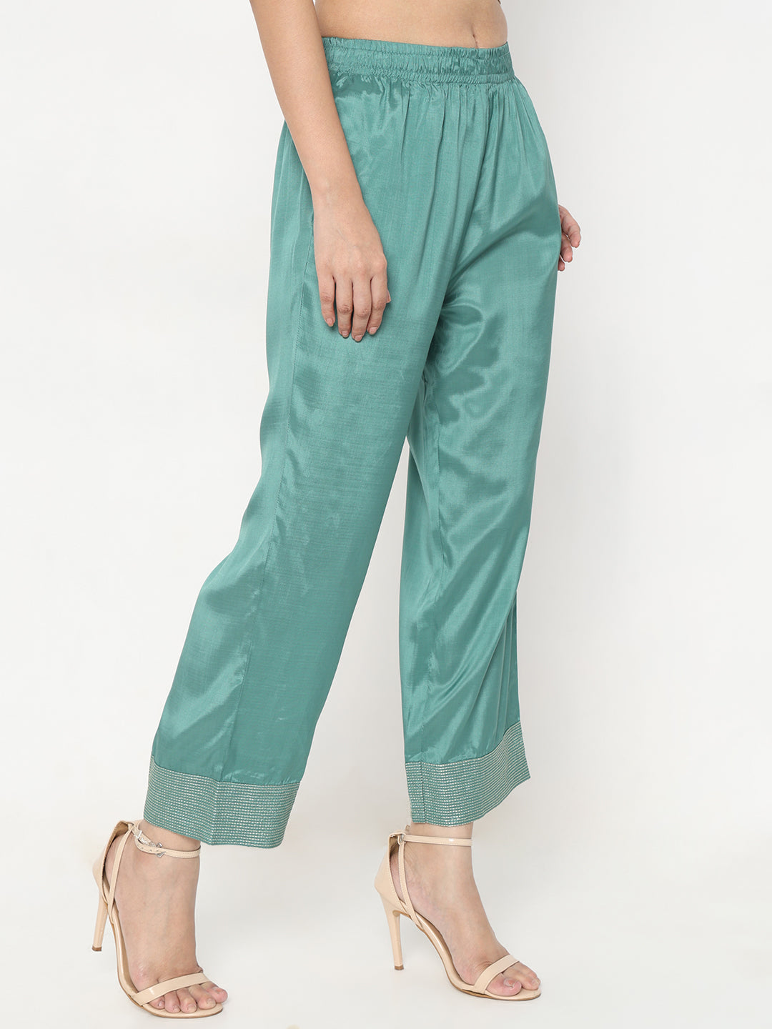 Straight Fit Solid Mid Rise Pants