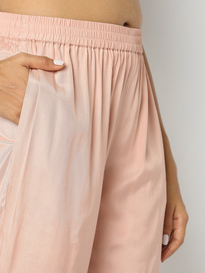 Regular Fit Solid Mid Rise Pants