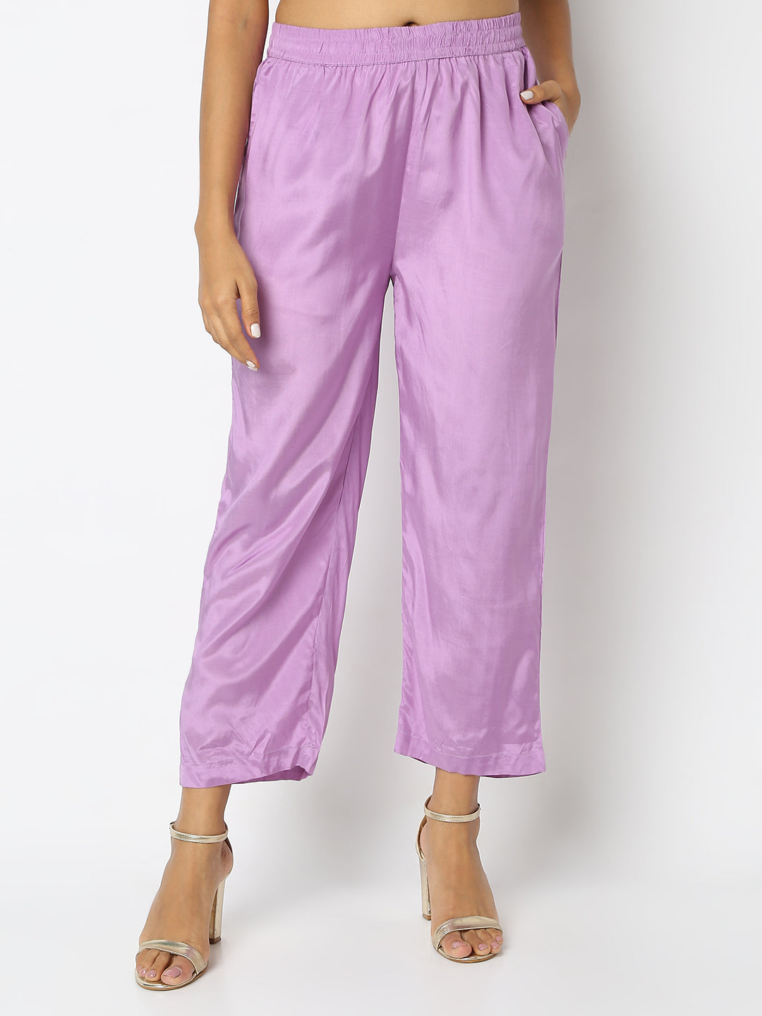 Regular Fit Solid Mid Rise Pants