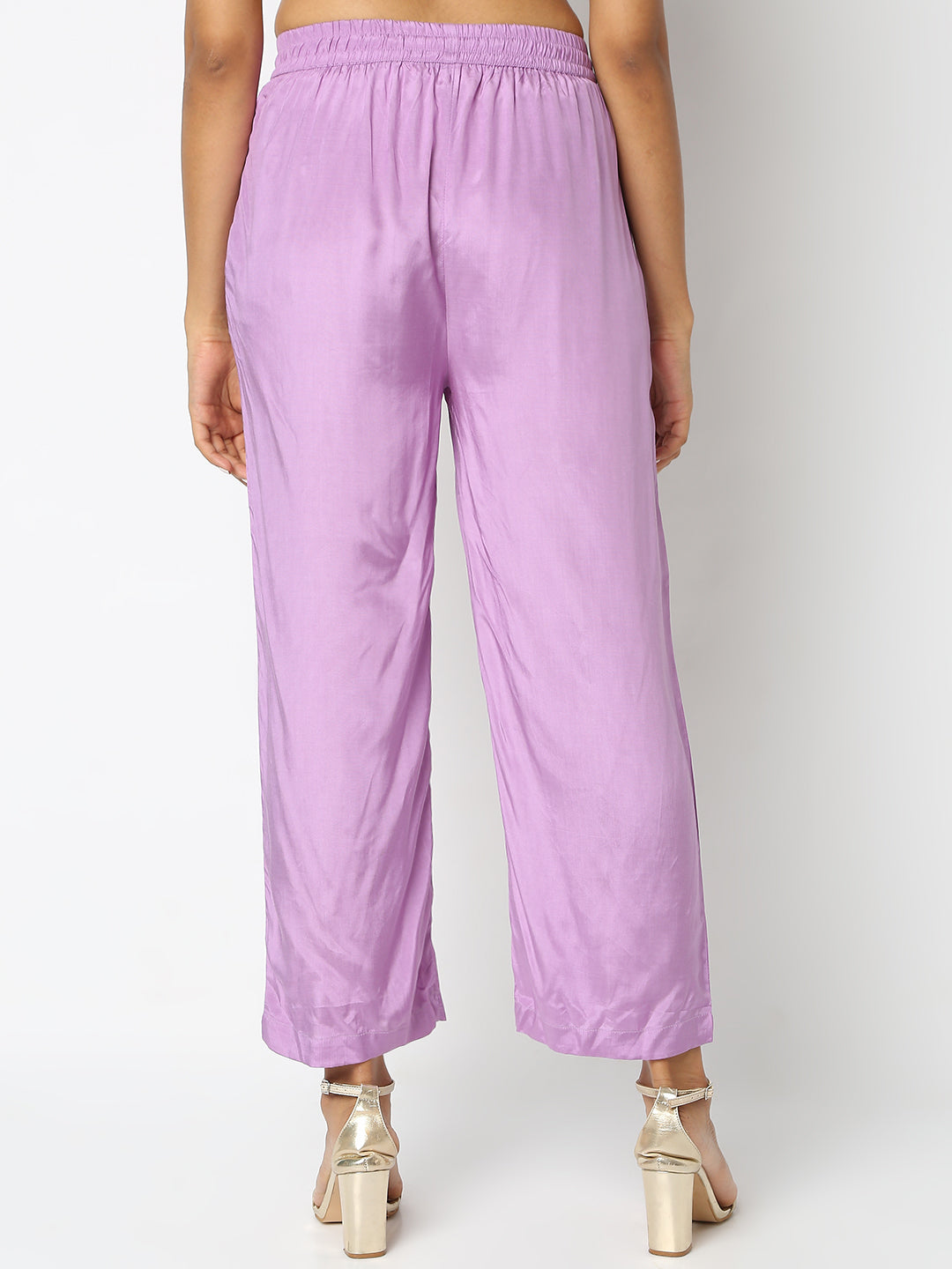 Regular Fit Solid Mid Rise Pants