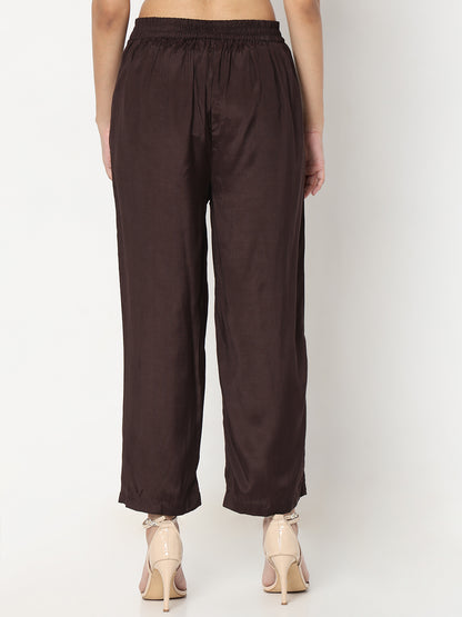 Straight Fit Solid Mid Rise Pants