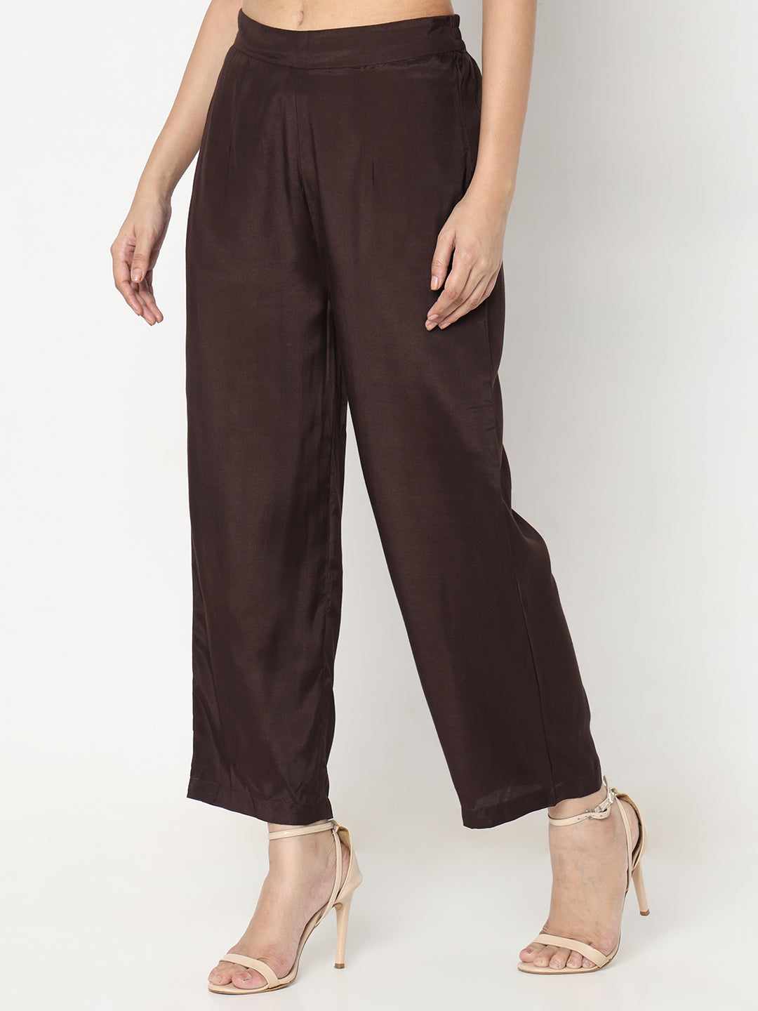 Straight Fit Solid Mid Rise Pants