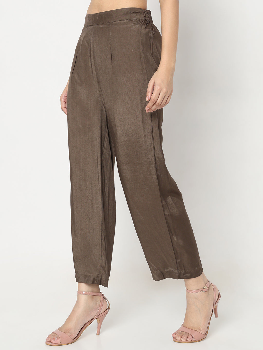 Straight Fit Solid Mid Rise Pants