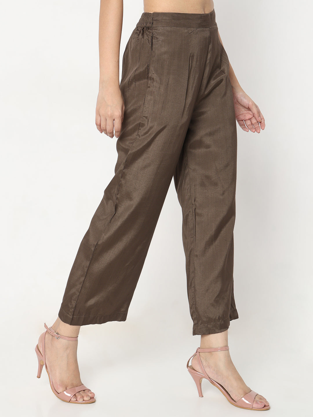 Straight Fit Solid Mid Rise Pants
