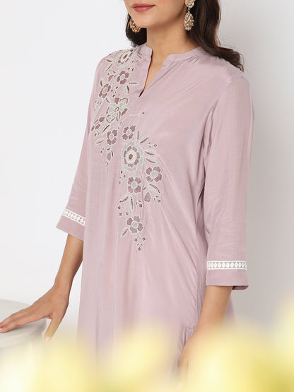 PALE PINK