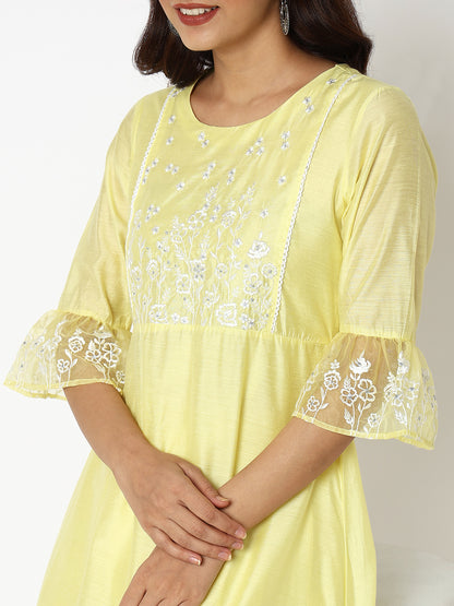 Women Wearing Flared Fit Embroidered Kurta