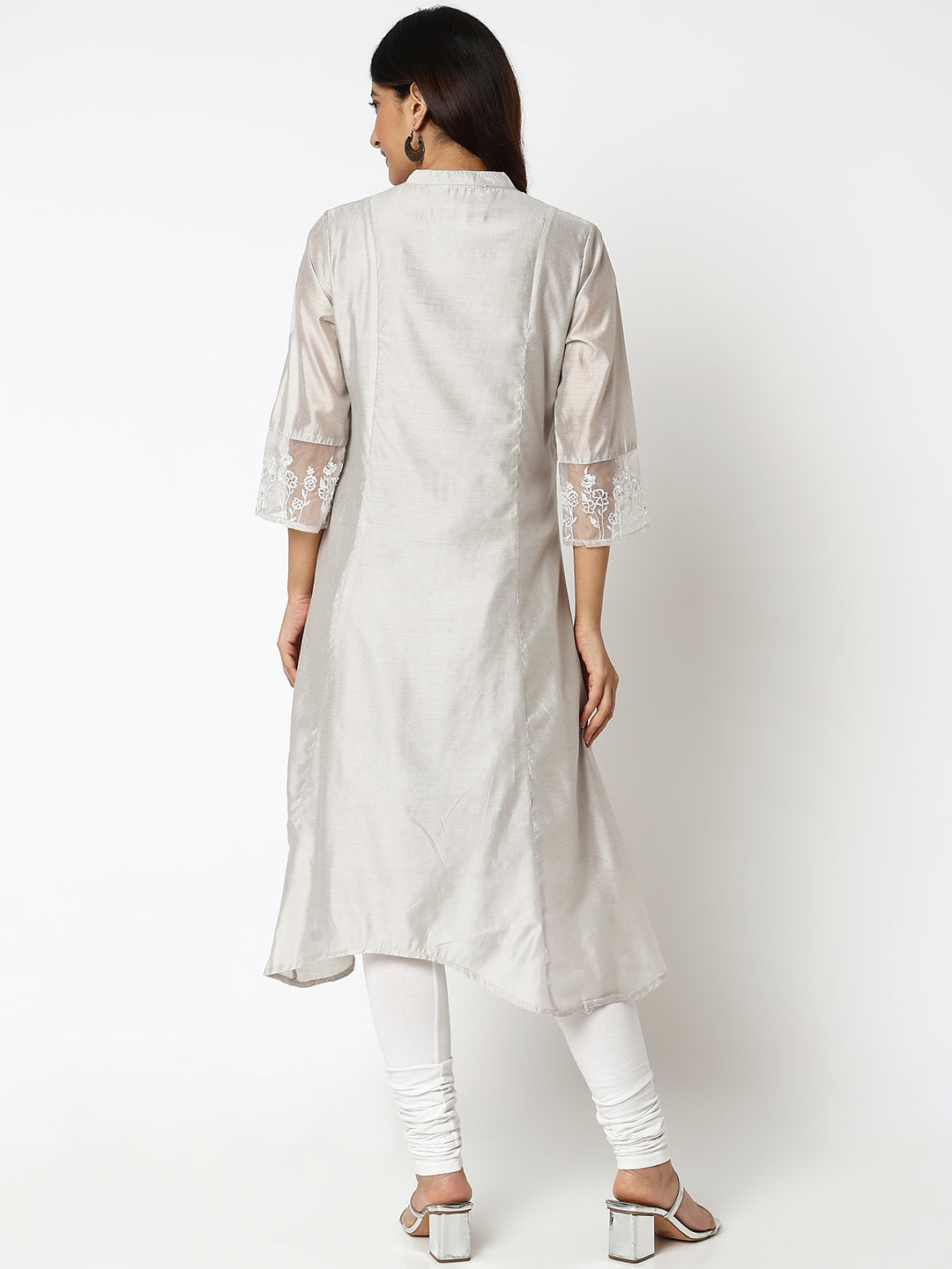 Women Wearing Straight Fit Embroidered Kurta