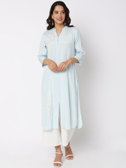 Nylangan Women Wearing Blue Viscose Embroidered Kurta