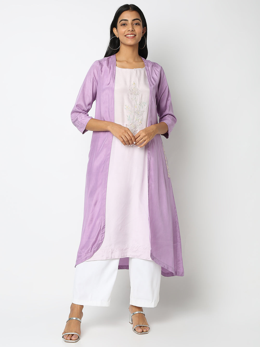 Regular Fit Embroidered Kurta