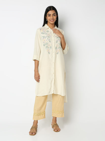 Regular Fit Embroidered Kurta