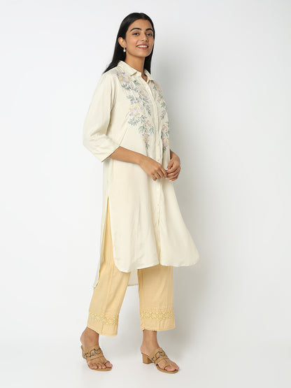 Regular Fit Embroidered Kurta
