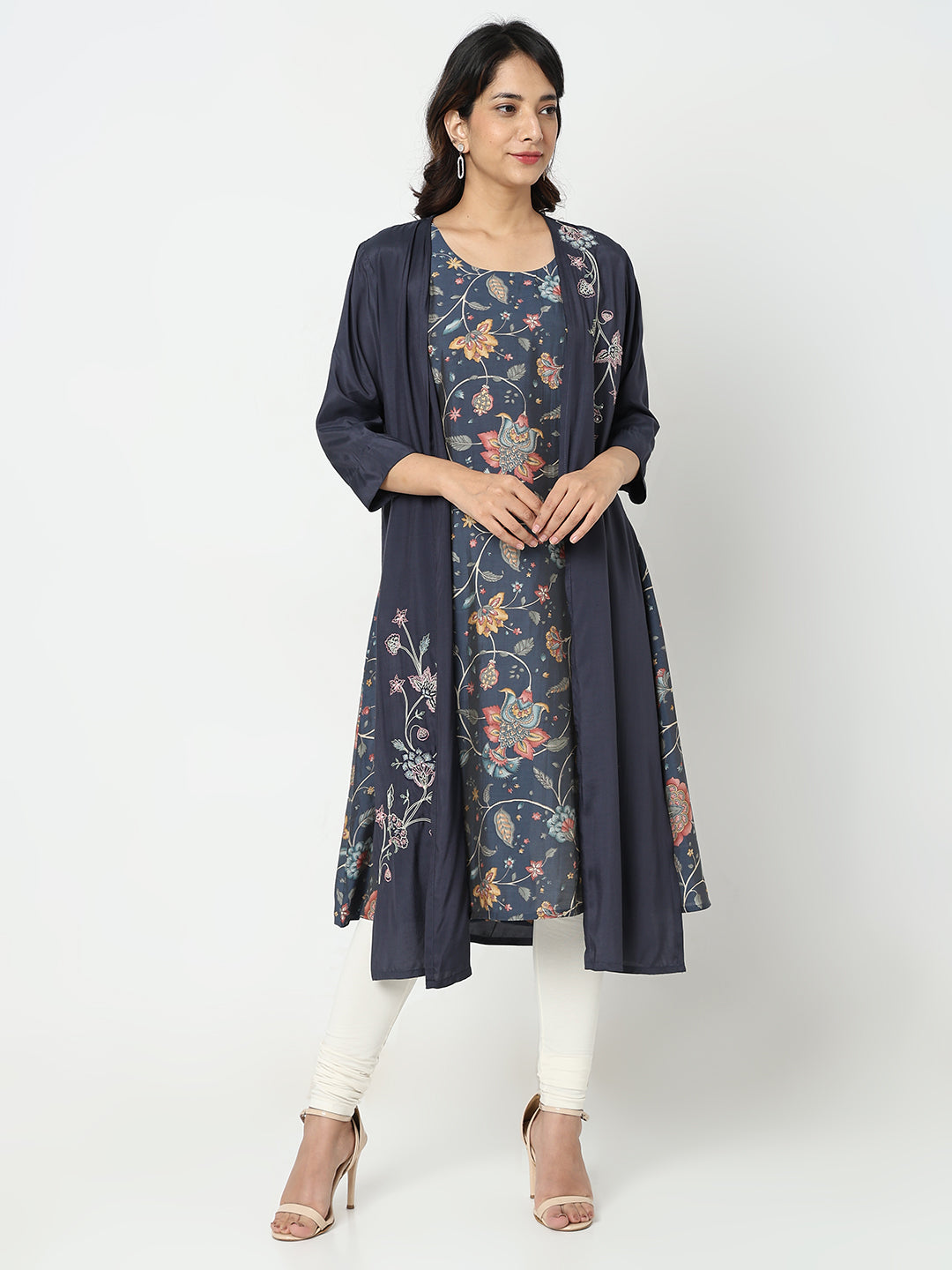 Nylangan Straight Fit Embroidered Kurta