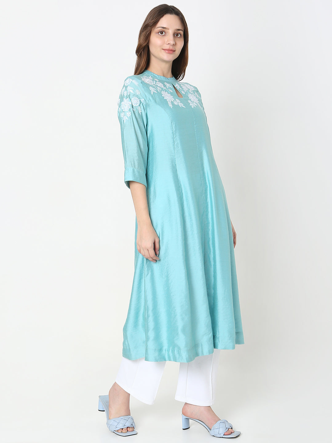 Nylangan Flare Fit Embroidered Kurta