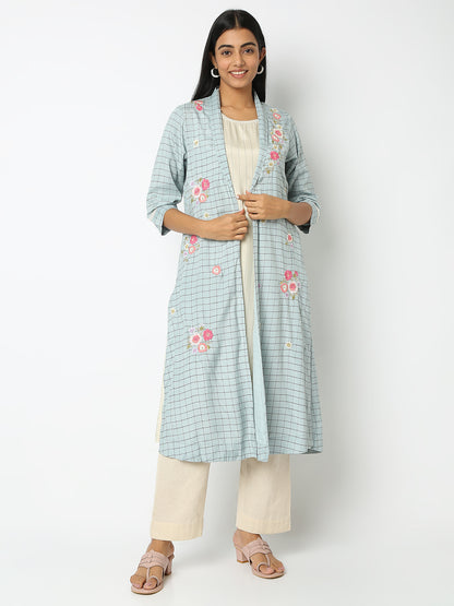 Regular Fit Embroidered Kurta