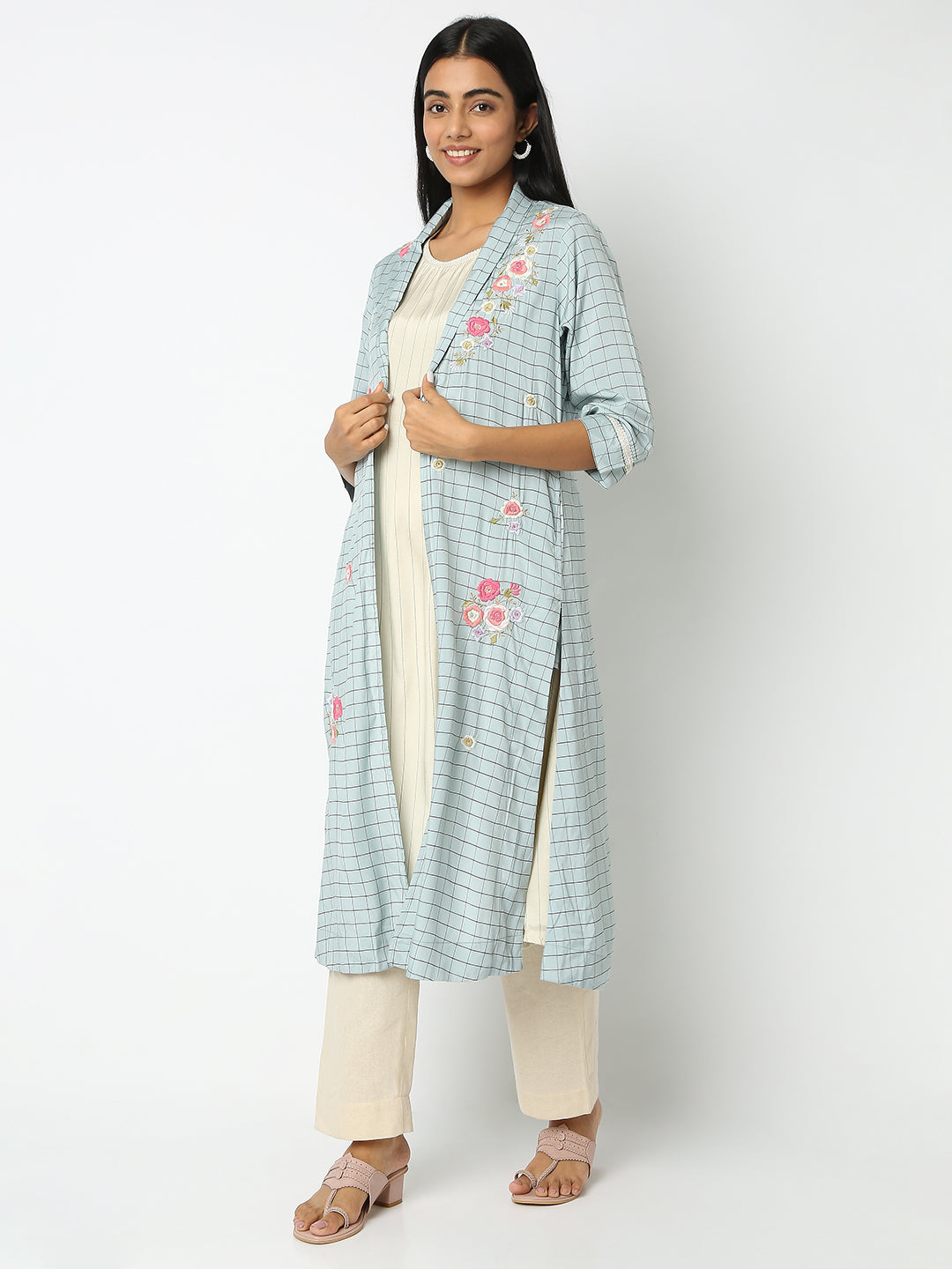 Regular Fit Embroidered Kurta