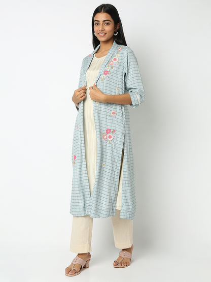 Regular Fit Embroidered Kurta