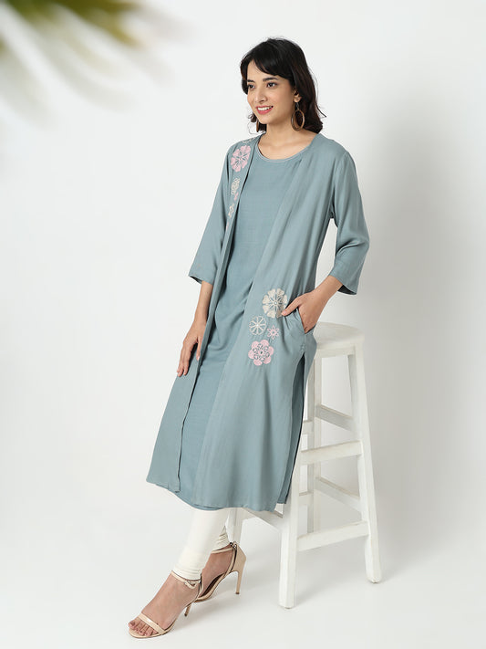Nylangan Straight Fit Embroidered Kurta