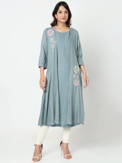 Nylangan Straight Fit Embroidered Kurta