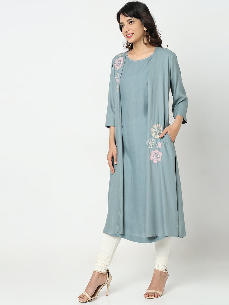 Nylangan Straight Fit Embroidered Kurta