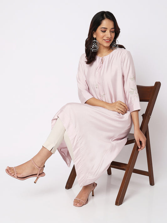 Nylangan Women Wearing Dusty Lilac Chanderi Satin Embroidered Kurta