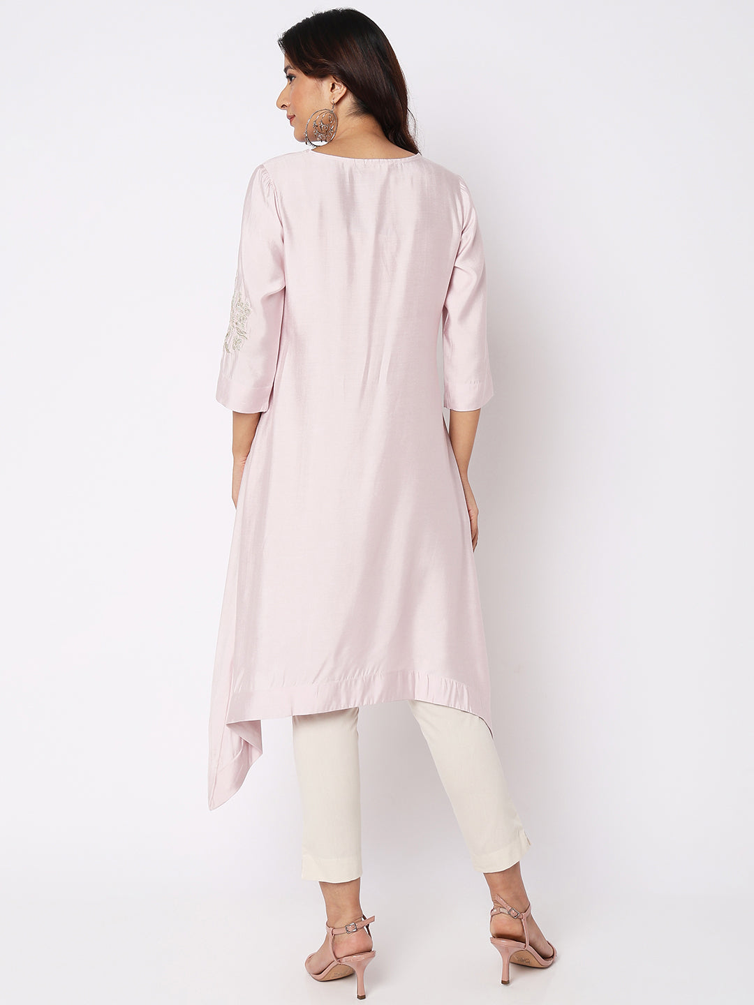 Nylangan Women Wearing Dusty Lilac Chanderi Satin Embroidered Kurta