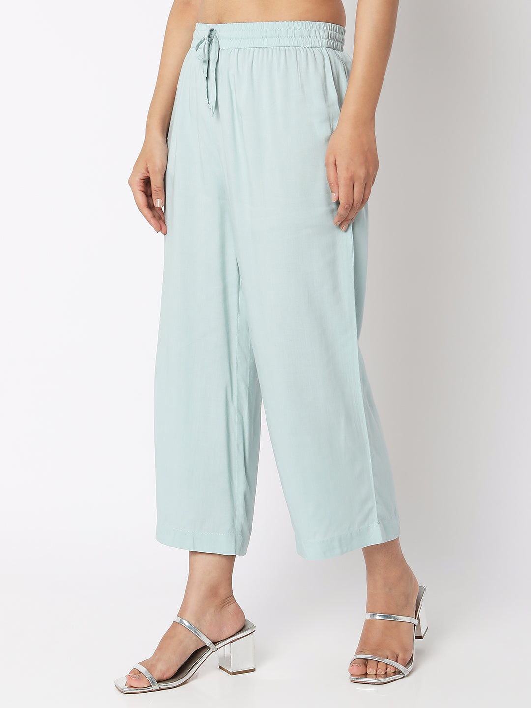 Women Wearing Mint Cotton Solid Palazzo