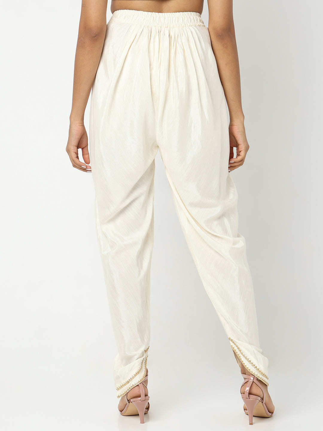 Regular Fit Solid Mid Rise Pants