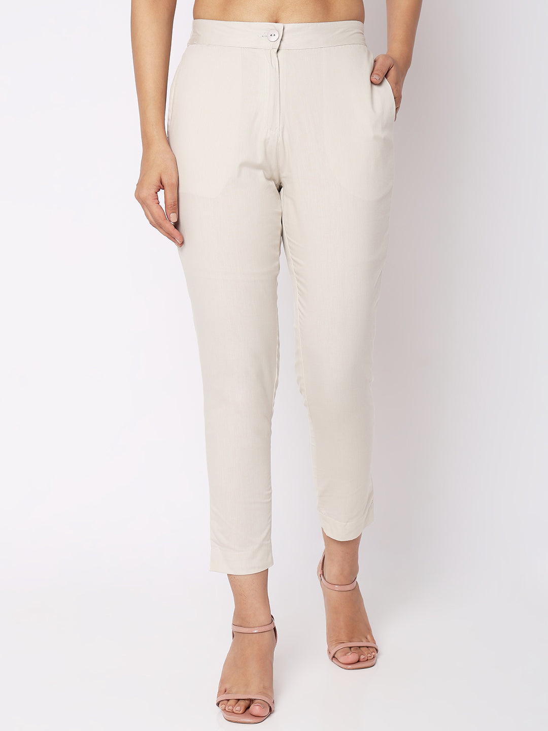 Women Wearing Shell Cotton Solid Pant