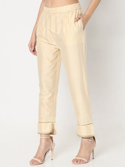 Straight Fit Solid Mid Rise Pants
