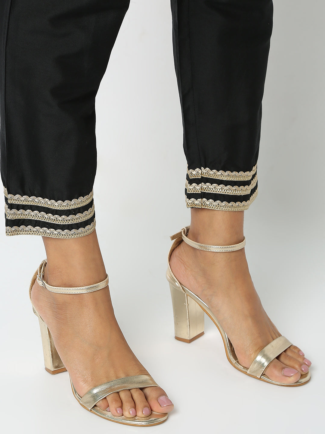 Regular Fit Solid Mid Rise Ethnic Pants