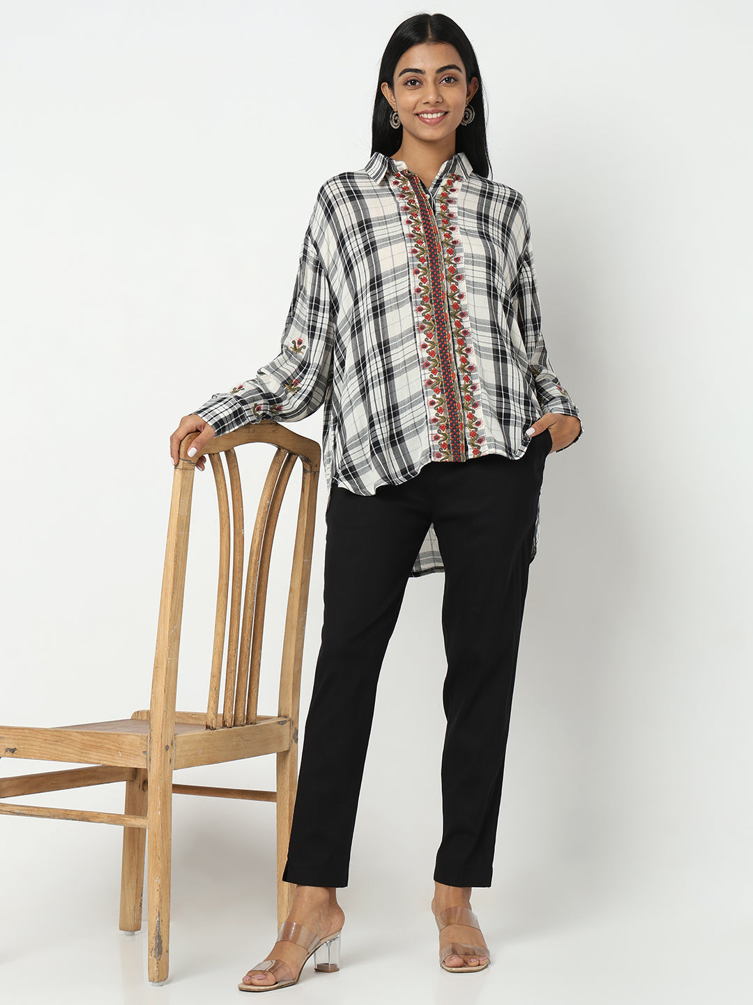 Regular Fit Solid Mid Rise Ethnic Pants