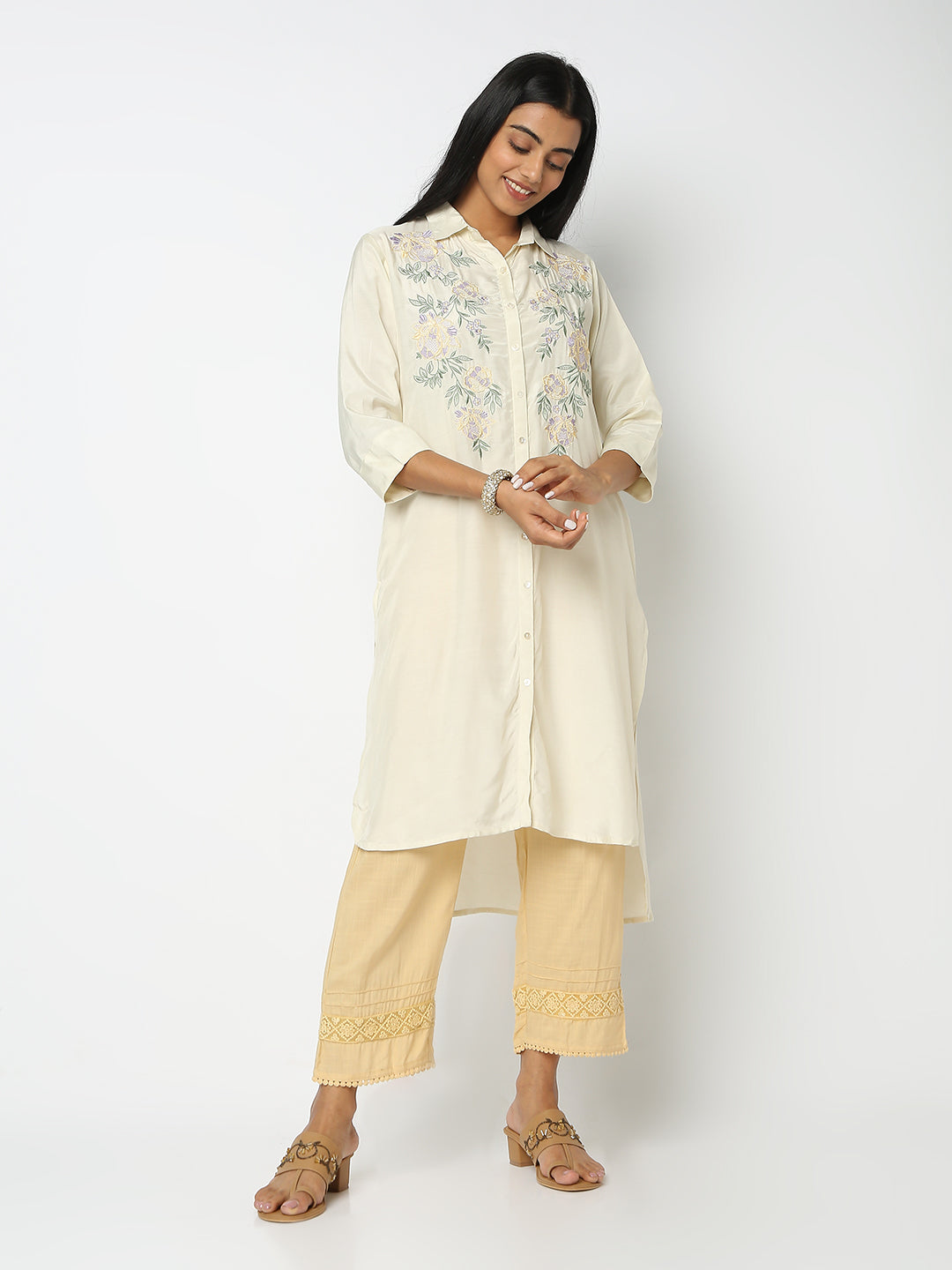 Regular Fit Solid Mid Rise Ethnic Pants