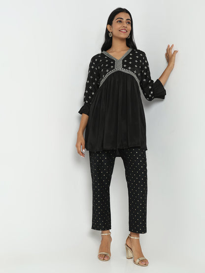 Regular Fit Printed Mid Rise Ethnic Pants