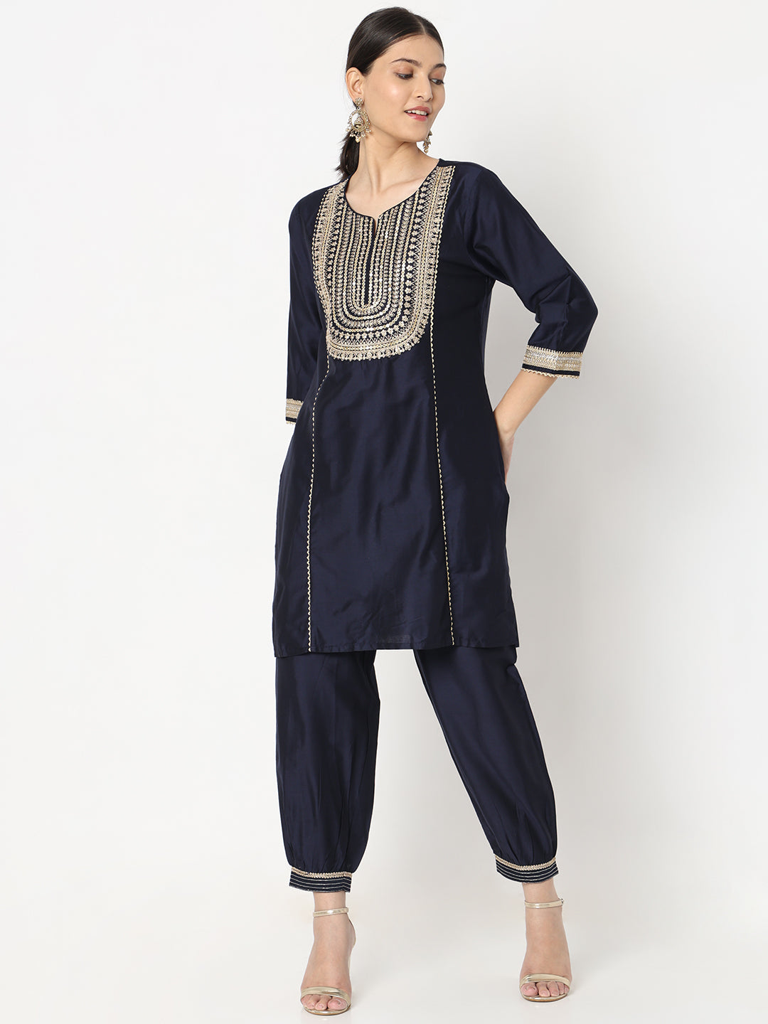 Straight Fit Embellished Kurta Setss