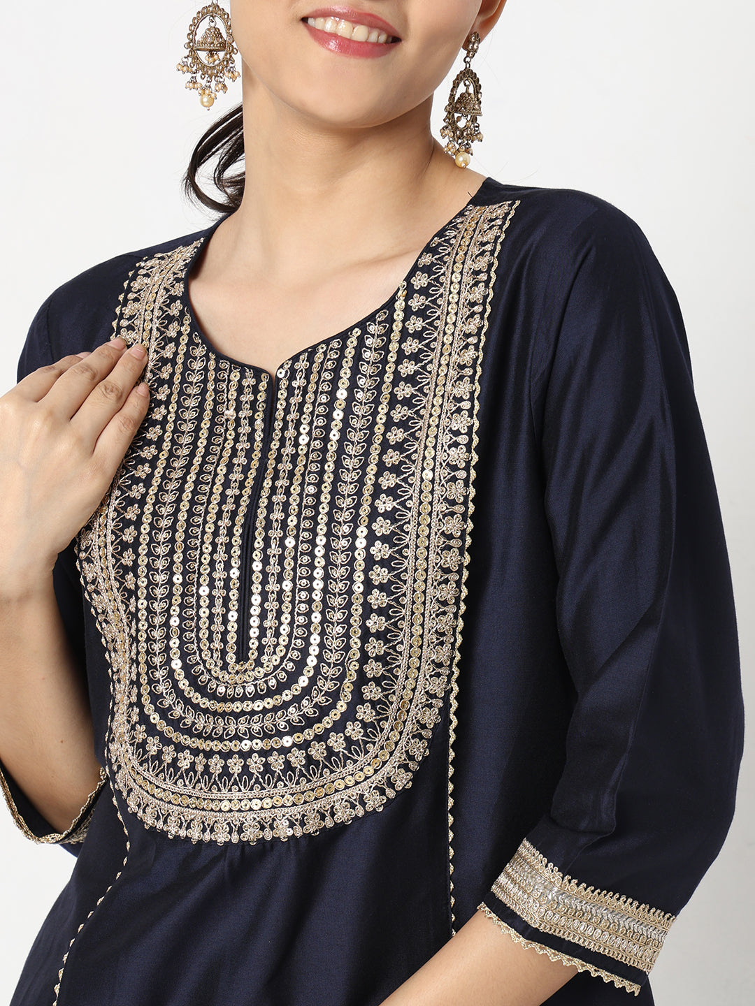Straight Fit Embellished Kurta Setss